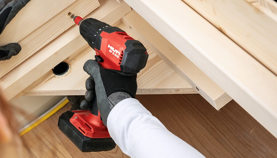 Noile SF 2-A12 și SF 2H-A12 vă oferă un control compact pentru a merge oriunde