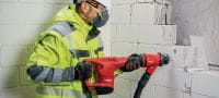Demolator ușor TE 500 SDS-Max Ciocan demolator SDS Max (TE-Y) rezistent pentru lucrări ușoare de dăltuire în beton și zidărie Aplicații 3