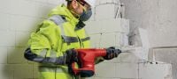 Demolator ușor TE 500 SDS-Max Ciocan demolator SDS Max (TE-Y) rezistent pentru lucrări ușoare de dăltuire în beton și zidărie Aplicații 2
