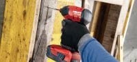 Șurubelnițe pe acumulator cu impact tangențial SID 4-A22 Șurubelniță cu impact din clasa compactă, pe acumulator de 22 V și mandrină cu clic hexagonală 1/4 pentru sarcini medii Aplicații 3
