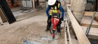 Ciocan pneumatic TE 2000-22 pe acumulator Ciocan pneumatic puternic și ușor, pe acumulator, pentru spargerea betonului și alte lucrări de demolare (platforma pe acumulatori Nuron) Aplicații 5